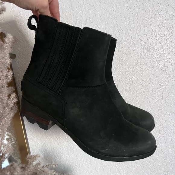 Sorel Lolla Chelsea Womens Black Leather Slip On Chelsea Boots size 8.5 - Picture 8 of 8